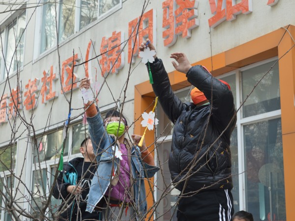 不负春光 “浇”个朋友-1.jpg