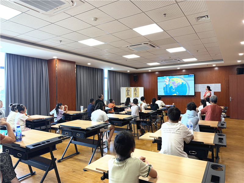 活动现场 (1).jpg