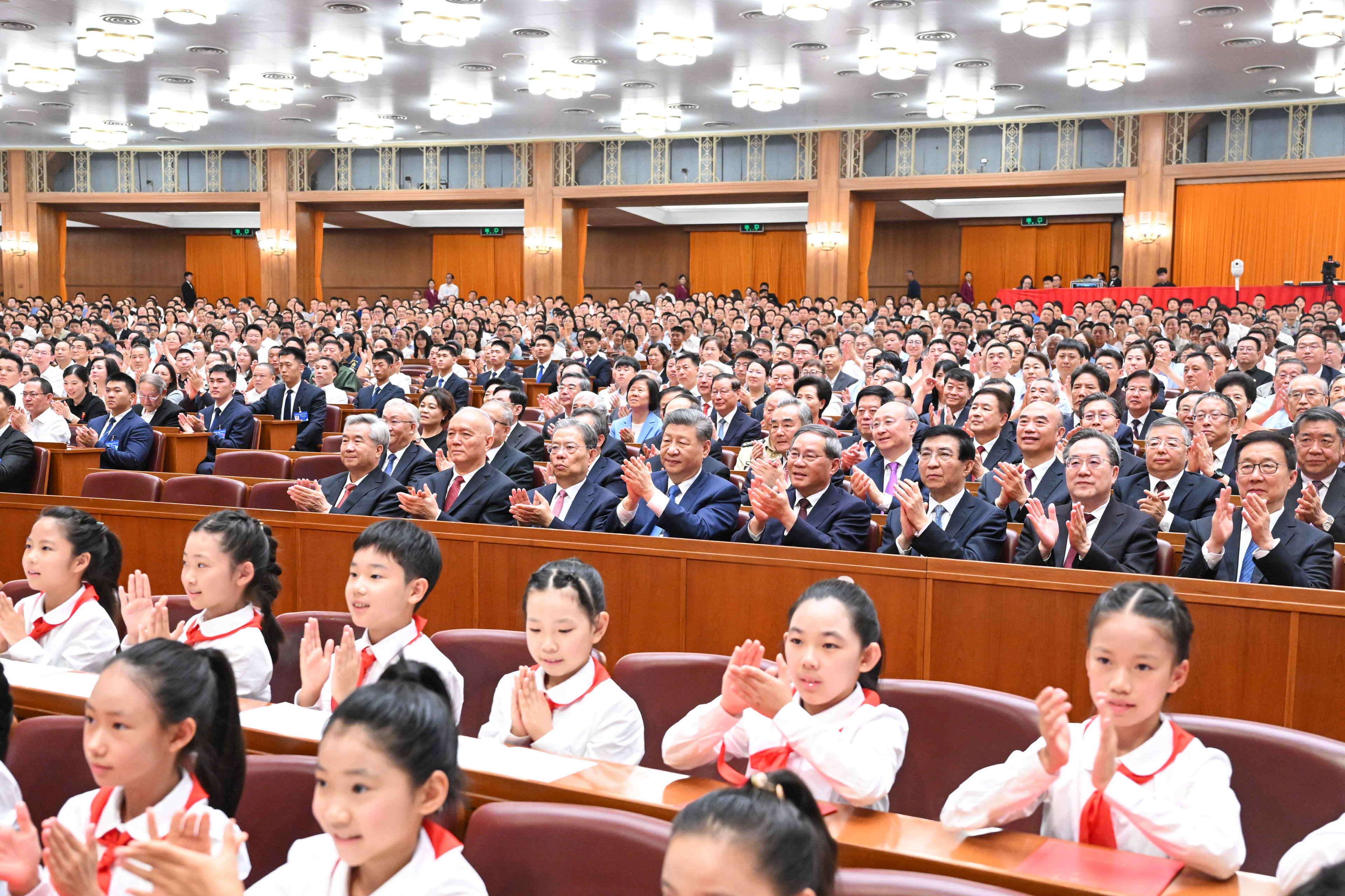 c61cc28e-b229-4314-823f-b499a24feee2.jpg