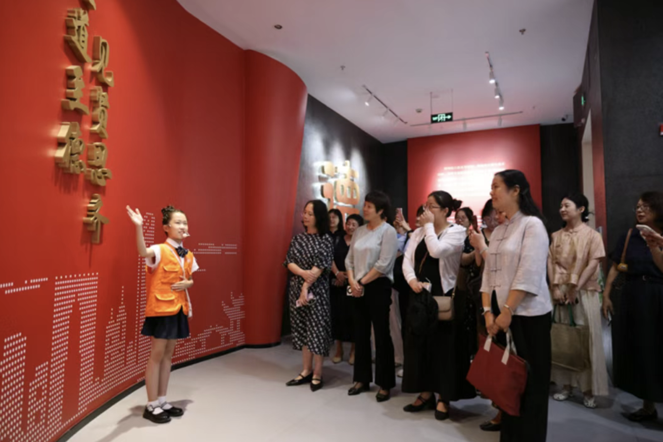 20260709092924YFJQOHPB.png 红旗.png