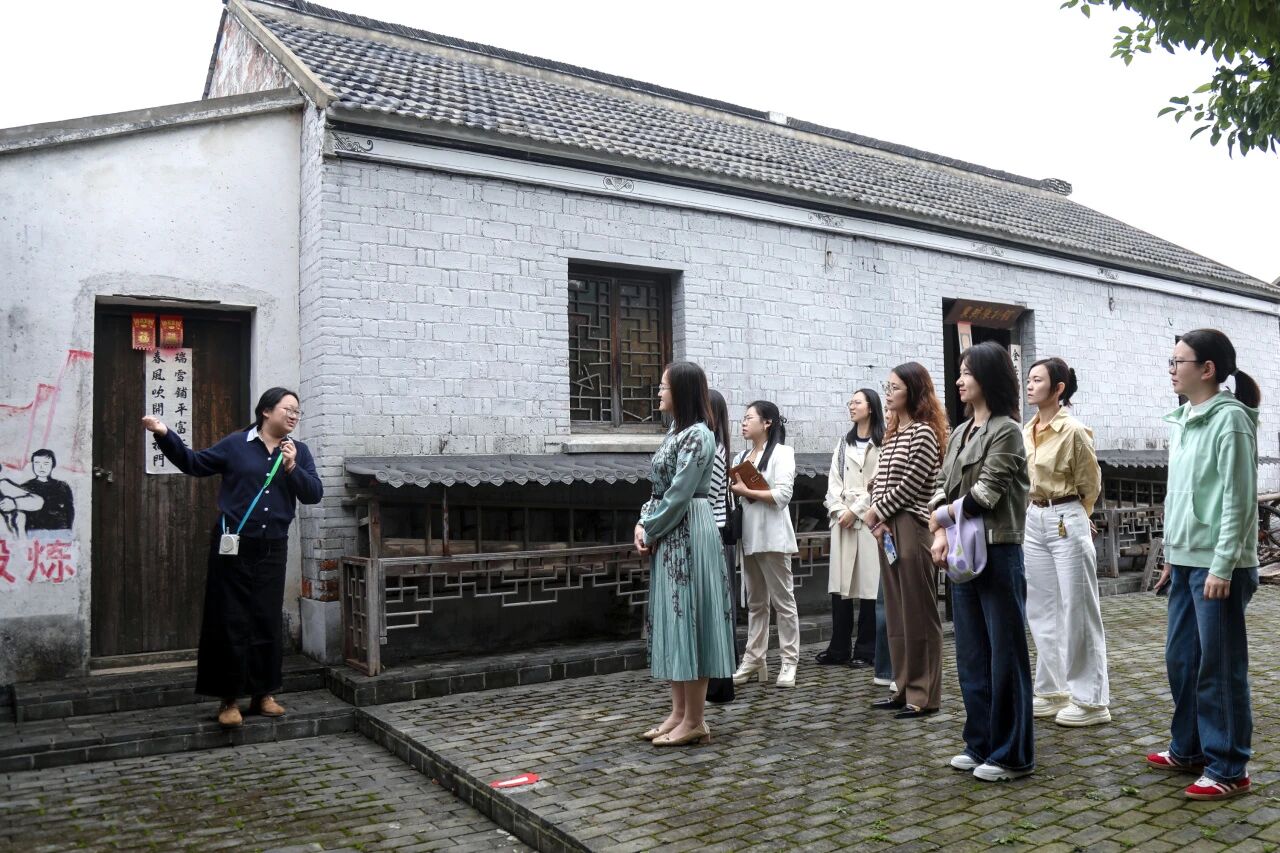 202610281002596YCZRG9E.jpg 微信图片_2026-10-28_100126_566.jpg